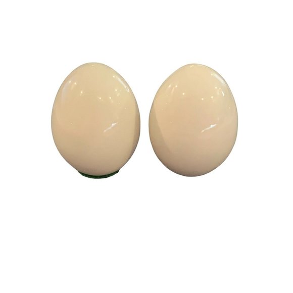 Two Vintage Womack's Collectibles Oval Egg With Hippy Boy And Girl In The Field - Picture 2 of 3